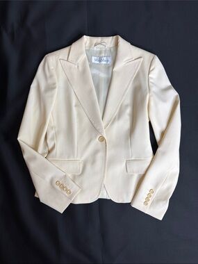 Vintage MaxMara - Gorgeous Ivory Single-Button Tailored Blazer / 4